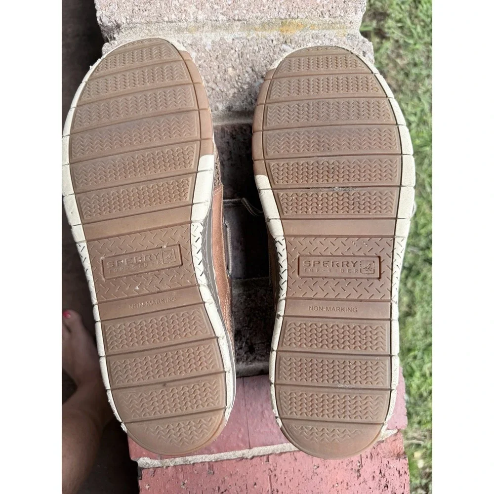 Sperry Top-Sider Authentic Original Boat Shoes Mans 10.5M Tan Leather